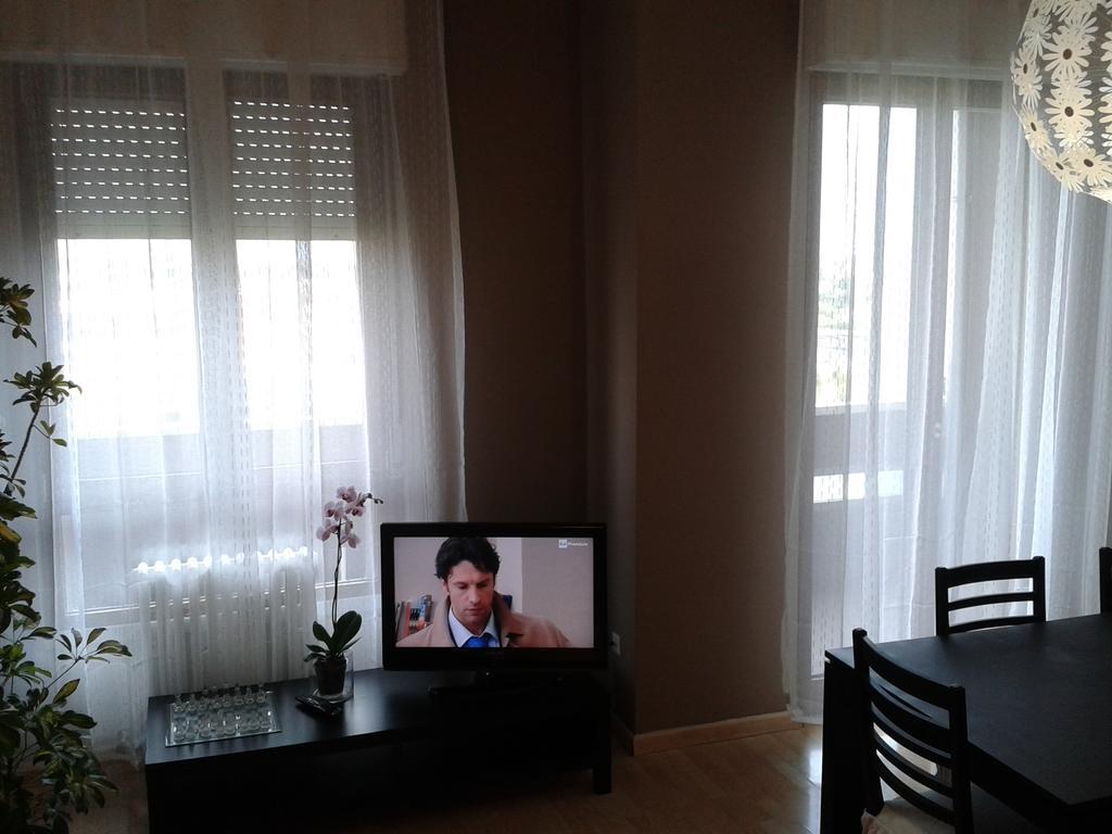 Milan Certosa 3 Bedrooms Exterior photo